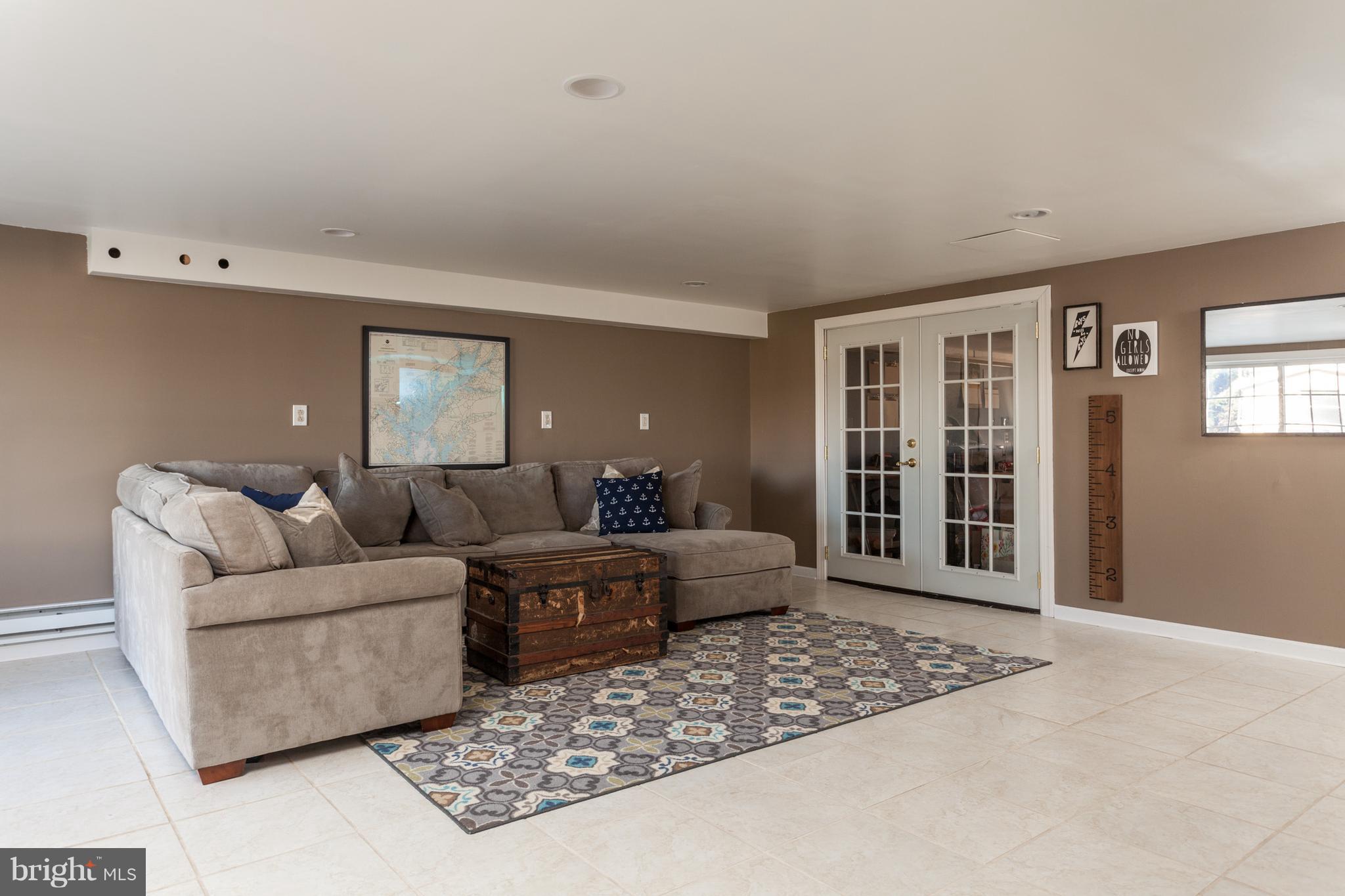 721 Seneca Garden Road Baltimore, MD 21220 - Photo 28 of 30 Family Room