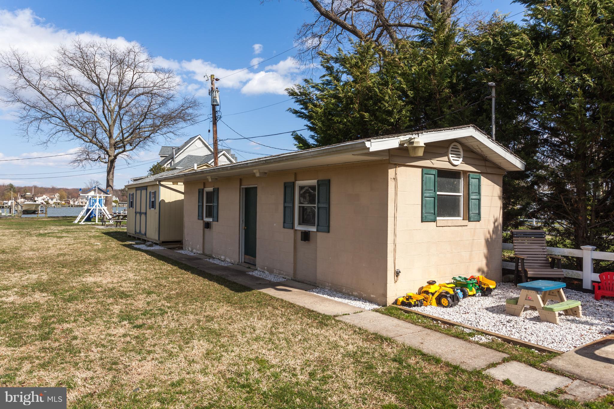 721 Seneca Garden Road Baltimore, MD 21220 - Photo 7 of 30 "Crab Shack" Separate Electric and Shower