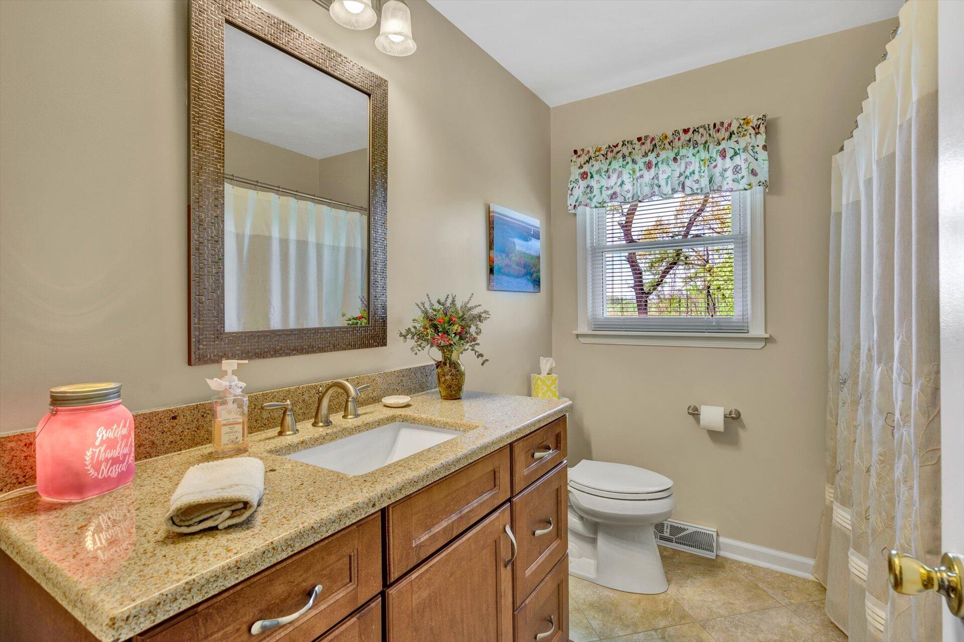 807 Mason Road Vinton, VA 24179 - Photo 12 of 29 12-041620210088