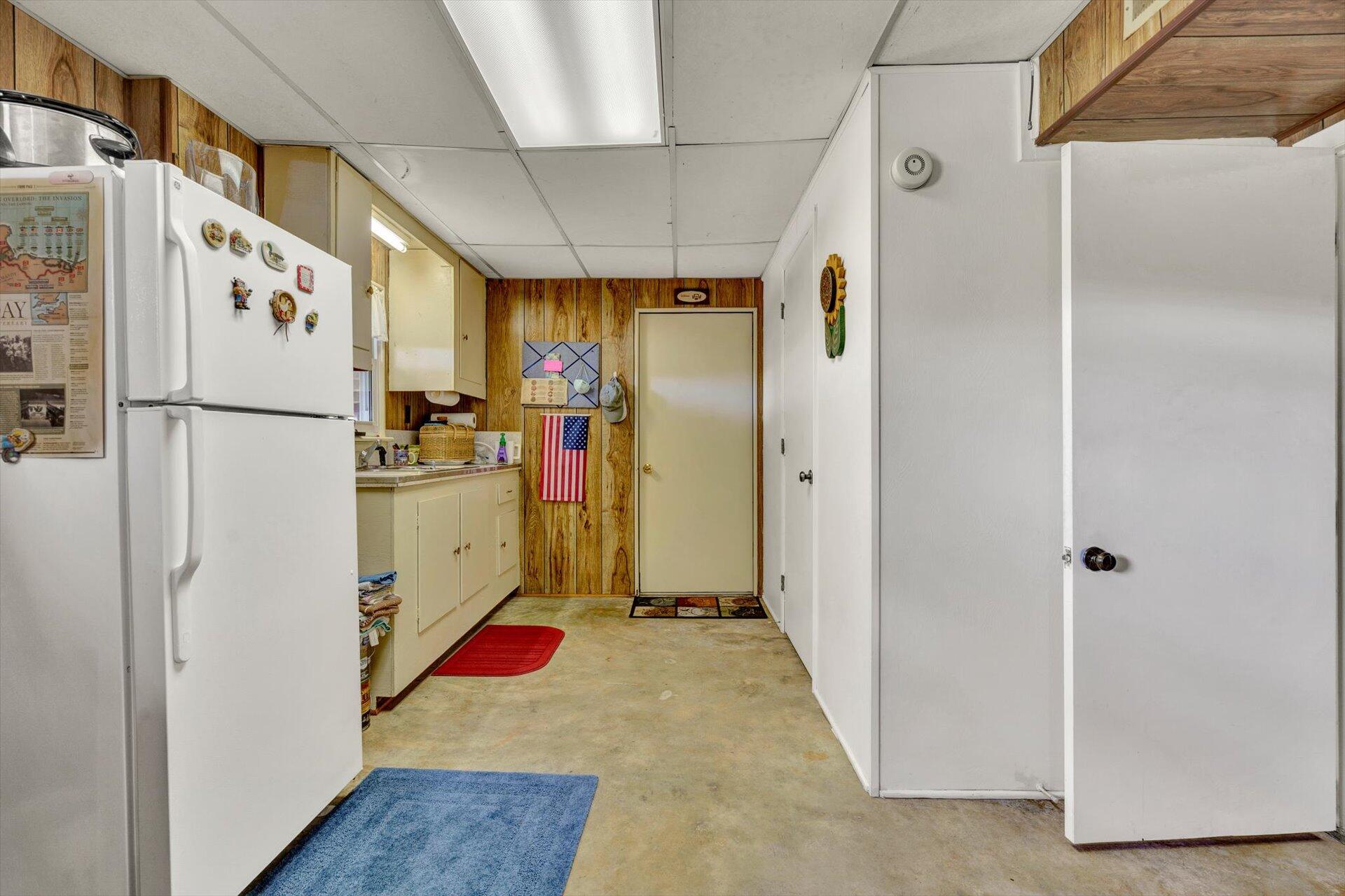 807 Mason Road Vinton, VA 24179 - Photo 21 of 29 21-041620210097