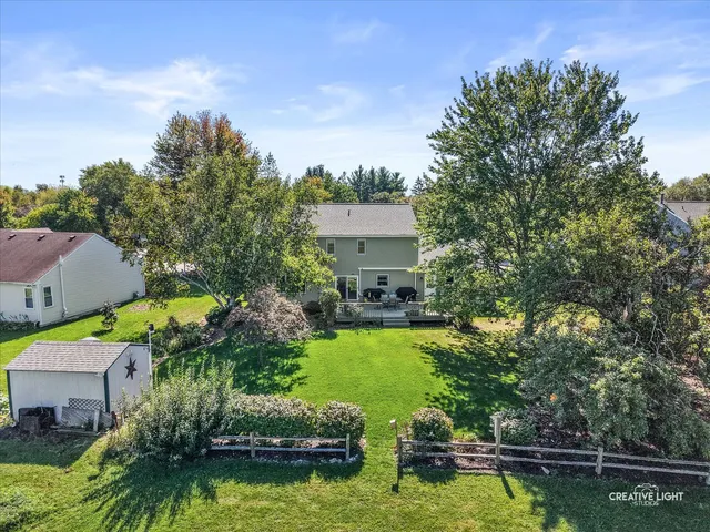 $450,000 | 135 Chesterfield Drive, Oswego, IL 60543