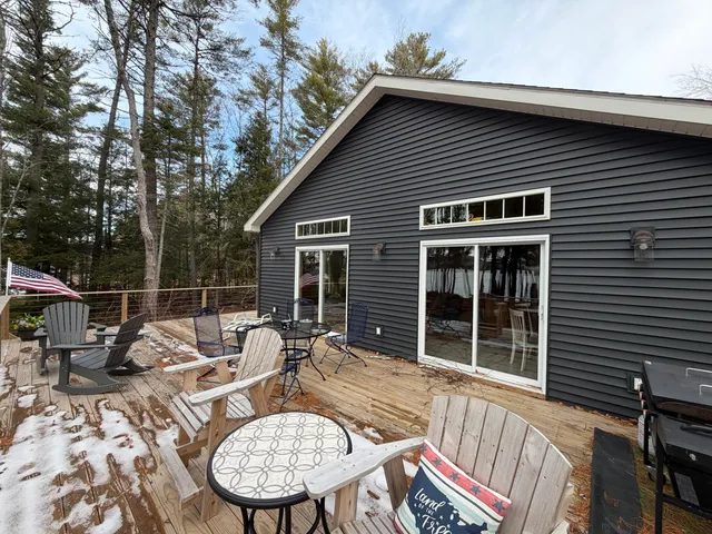 $499,000 | 327 White Point Estates Road, Lincoln, ME 04457
