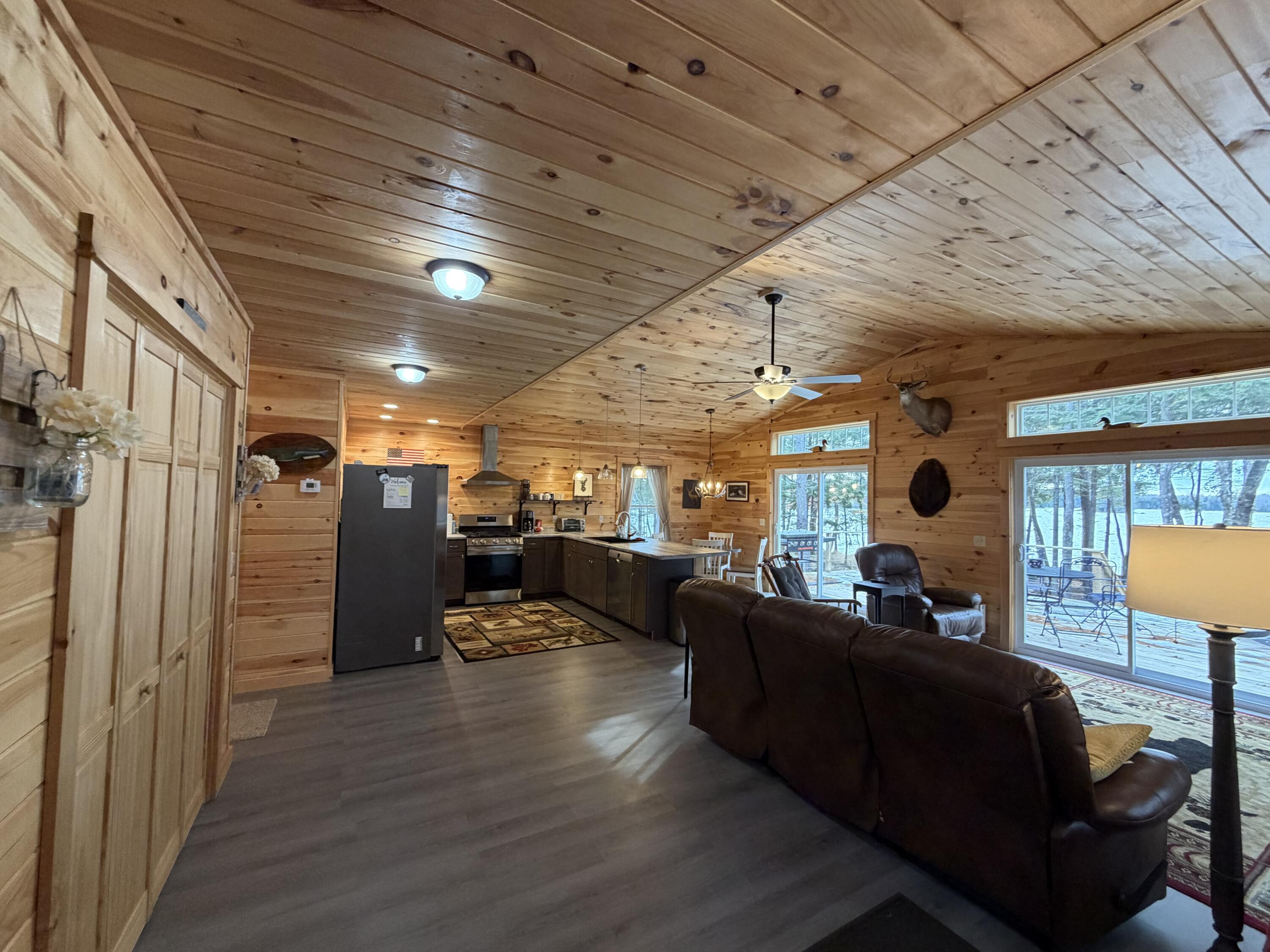 327 White Point Estates Road Lincoln, ME 04457 - Photo 17 of 45 IMG_3531