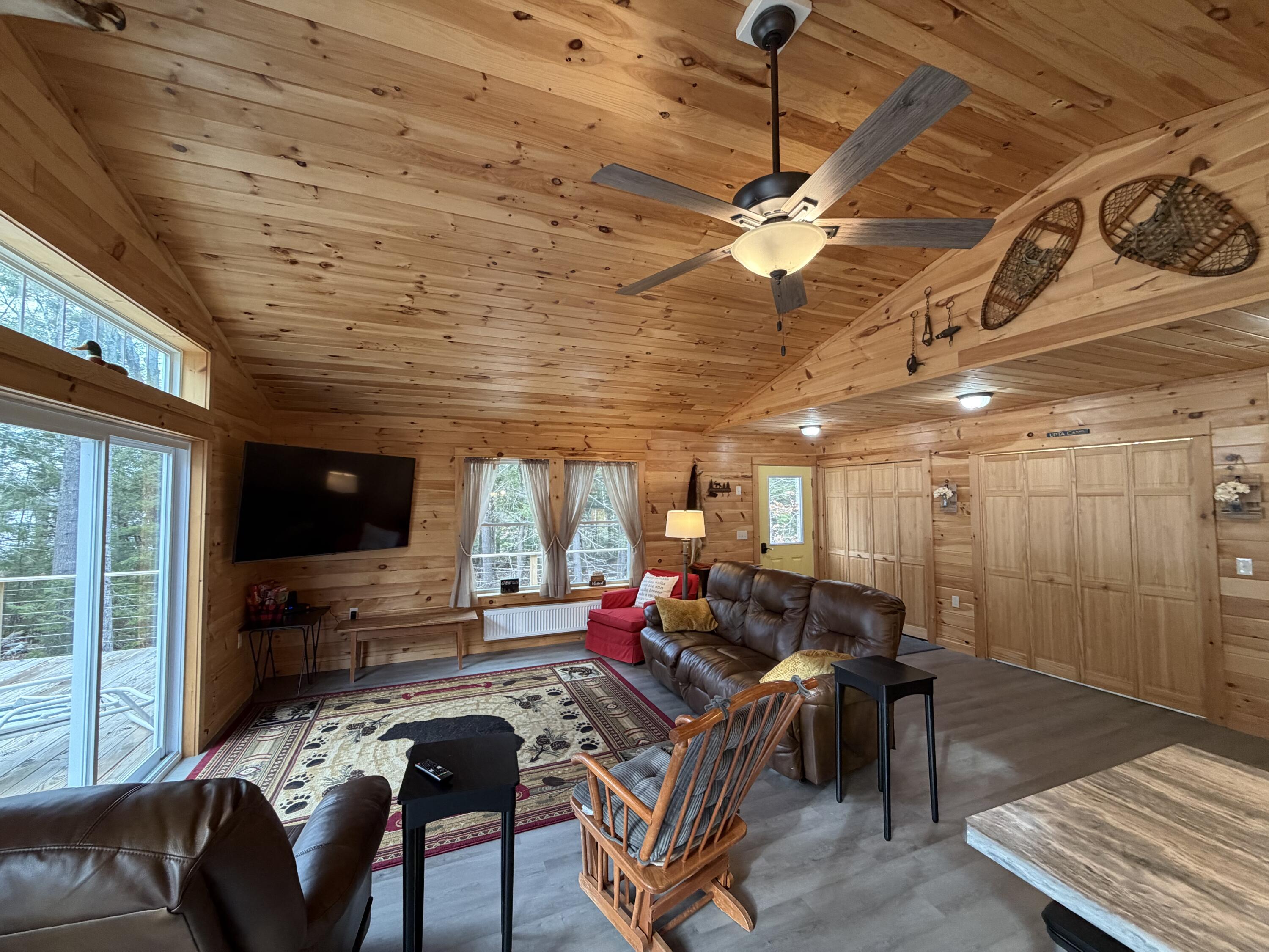 327 White Point Estates Road Lincoln, ME 04457 - Photo 22 of 45 IMG_3536