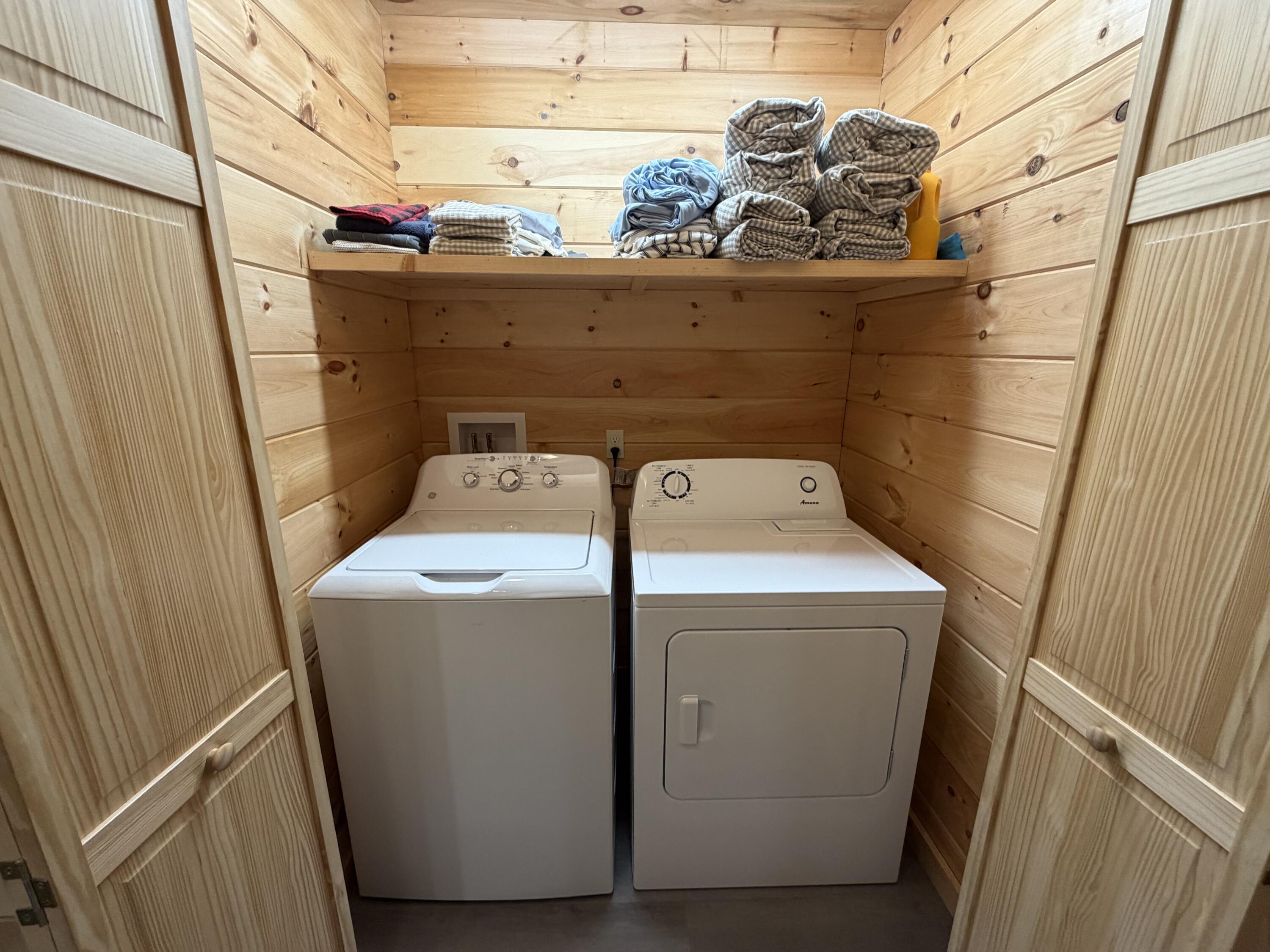 327 White Point Estates Road Lincoln, ME 04457 - Photo 28 of 45 IMG_3542