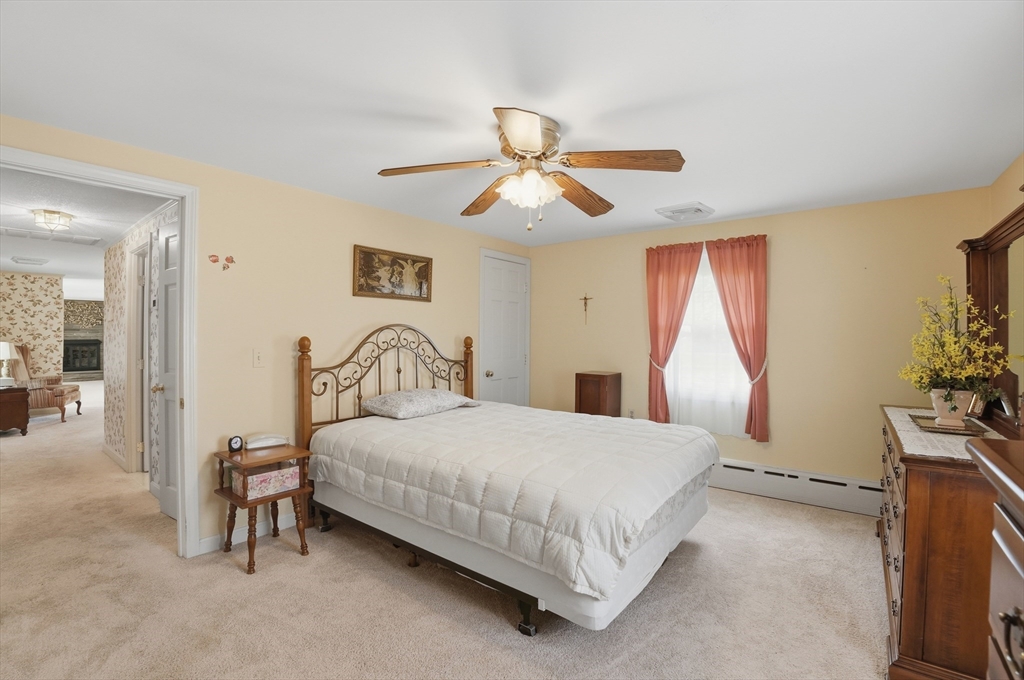 121 Wood Street Fall River, MA 02721 - Photo 33 of 41