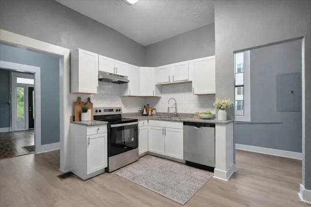 $3,995 | 156 North Tucker Street, Memphis, TN 38104