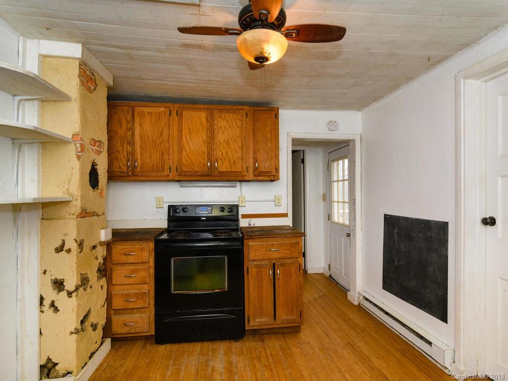 538 Deaverview Road, Unit B Asheville, NC 28806 - Photo 6 of 20 Gallery Image 6