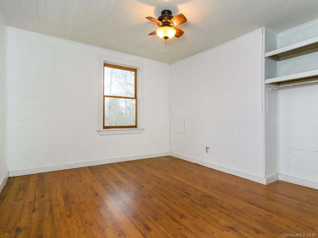 538 Deaverview Road, Unit B Asheville, NC 28806 - Photo 8 of 20 Gallery Image 8