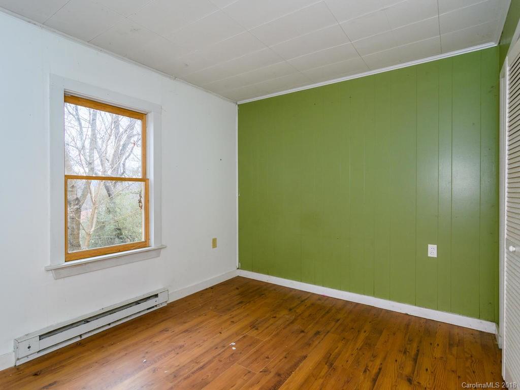 538 Deaverview Road, Unit B Asheville, NC 28806 - Photo 10 of 20 Gallery Image 10