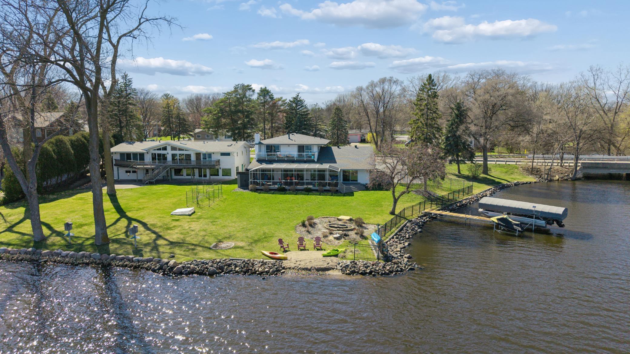 2065 Long Lake Road New Brighton, MN 55112 - Photo 4 of 58