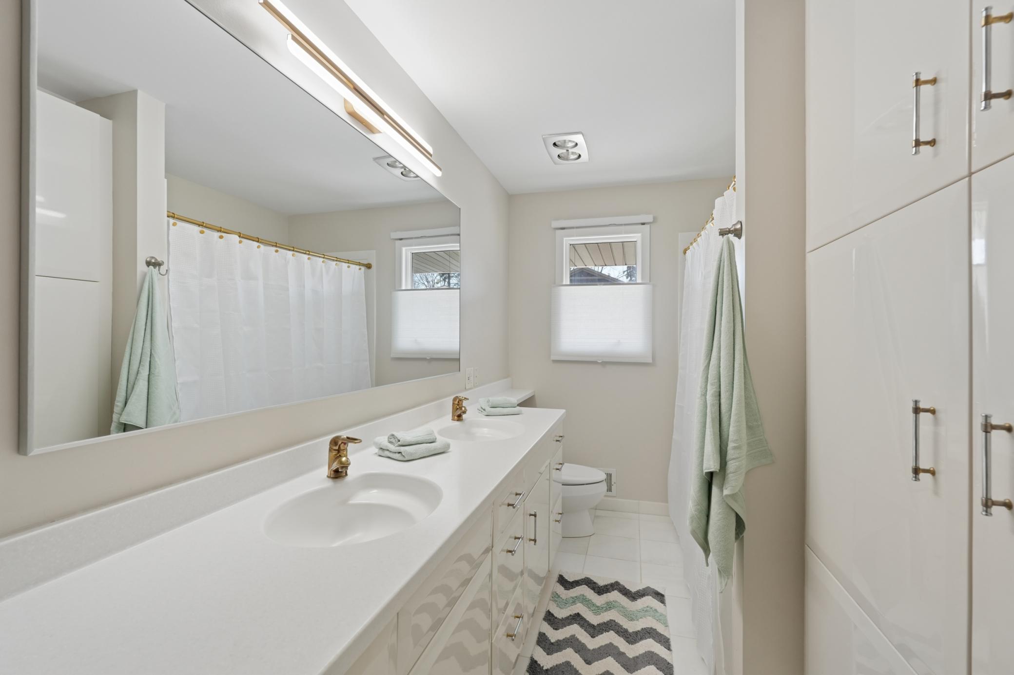 2065 Long Lake Road New Brighton, MN 55112 - Photo 47 of 58