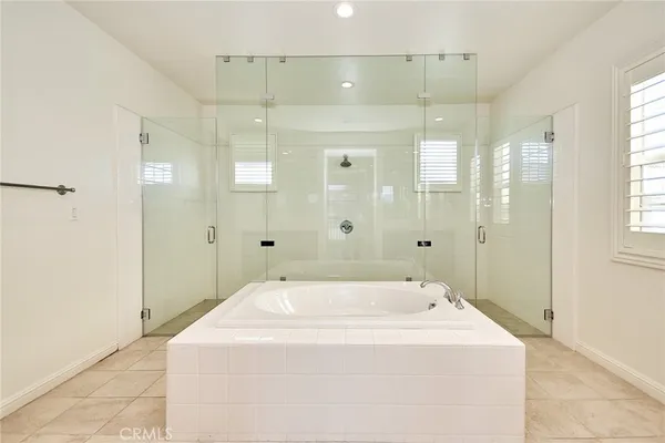 $5,800 | 115 Mesa Verde Lane, Lake Forest, CA 92630