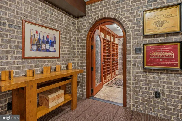 $2,350,000 | 6821 Koandah Gardens, Highland, MD 20777