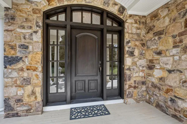 $2,350,000 | 6821 Koandah Gardens, Highland, MD 20777