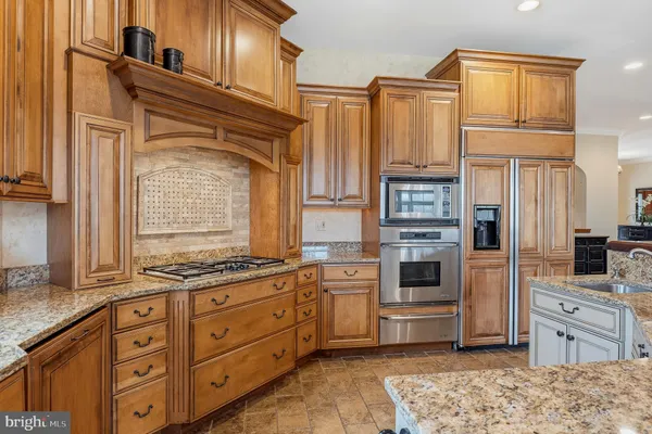 $2,350,000 | 6821 Koandah Gardens, Highland, MD 20777