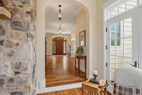 $2,350,000 | 6821 Koandah Gardens, Highland, MD 20777