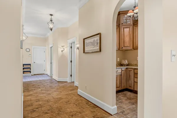 $2,350,000 | 6821 Koandah Gardens, Highland, MD 20777
