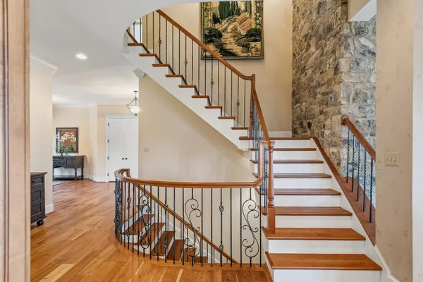 $2,350,000 | 6821 Koandah Gardens, Highland, MD 20777
