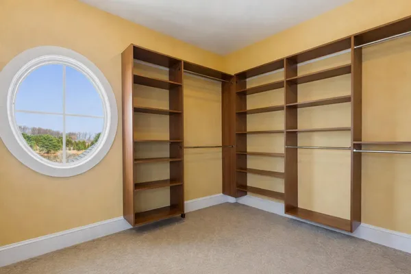 $2,350,000 | 6821 Koandah Gardens, Highland, MD 20777