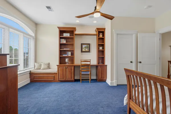 $2,350,000 | 6821 Koandah Gardens, Highland, MD 20777