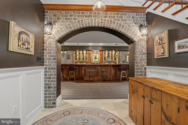 $2,350,000 | 6821 Koandah Gardens, Highland, MD 20777