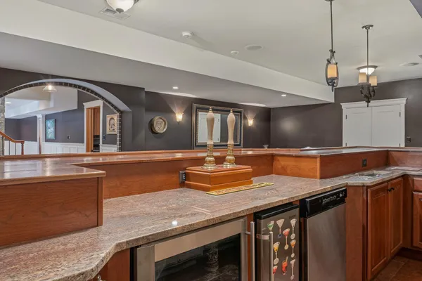 $2,350,000 | 6821 Koandah Gardens, Highland, MD 20777