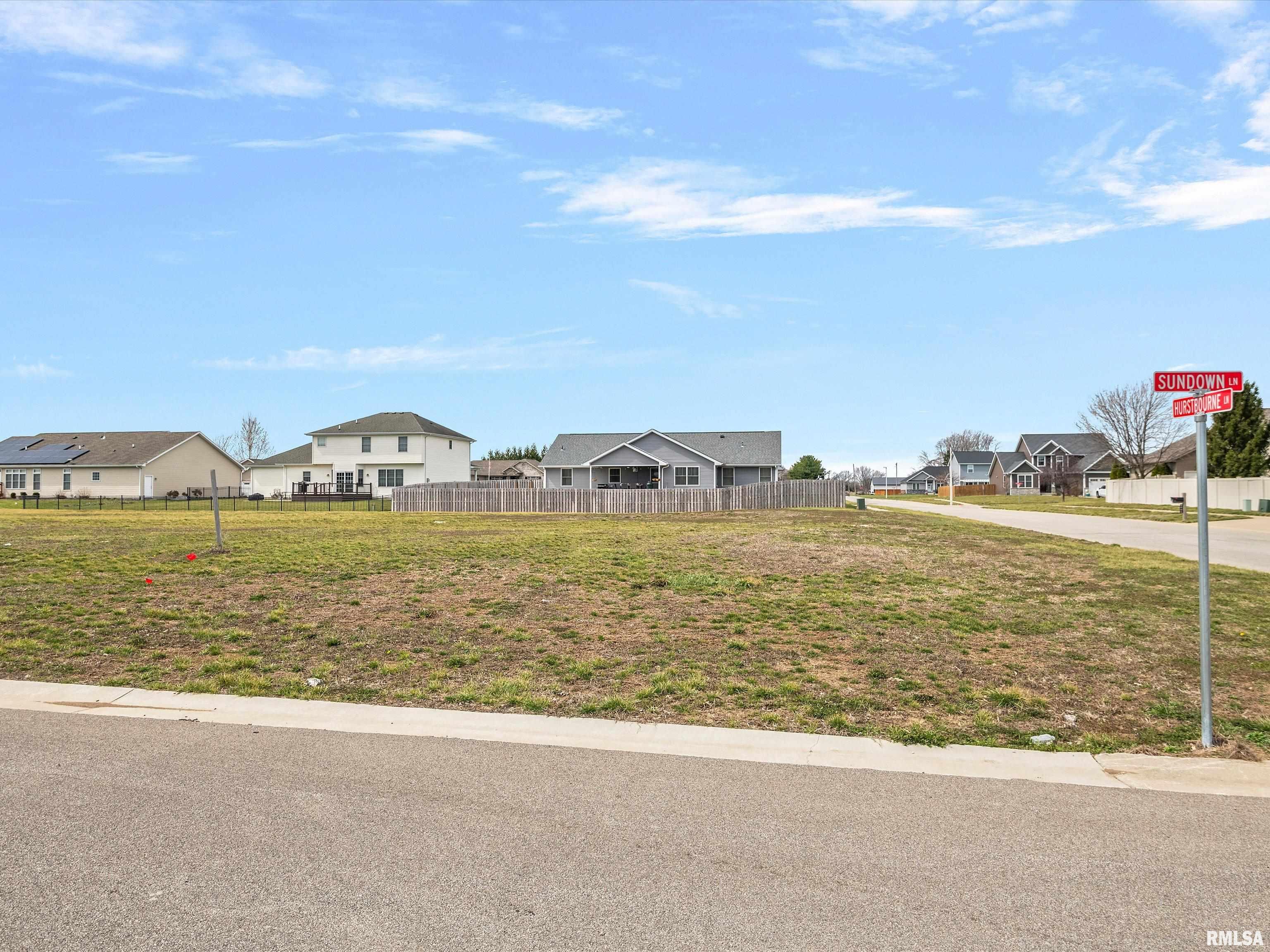 401 Sundown Lane Chatham, IL 62629 - Photo 1 of 6