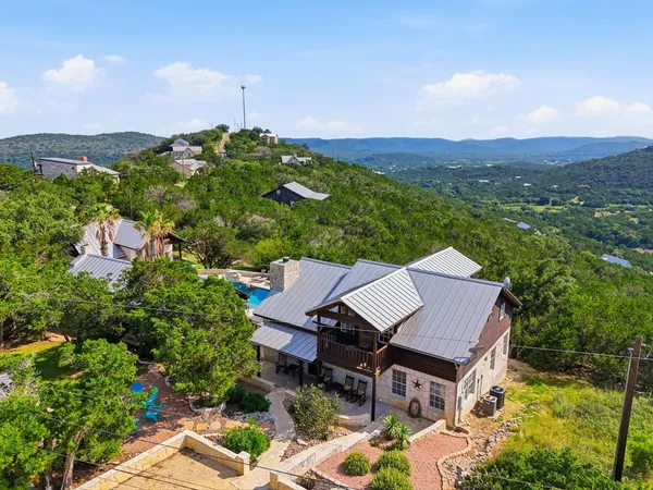 $895,000 | 100 Indian Paint Brush, Concan, TX 78838