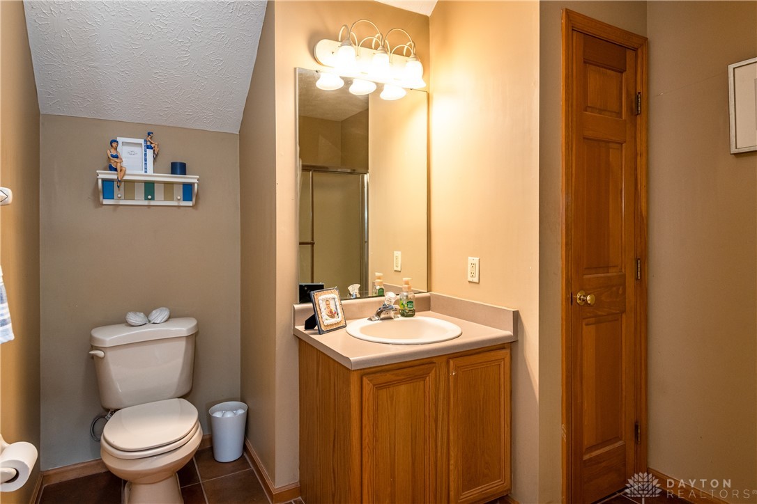 9242 Barnes Road Clayton, OH 45315 - Photo 25 of 60 Gallery Image 25
