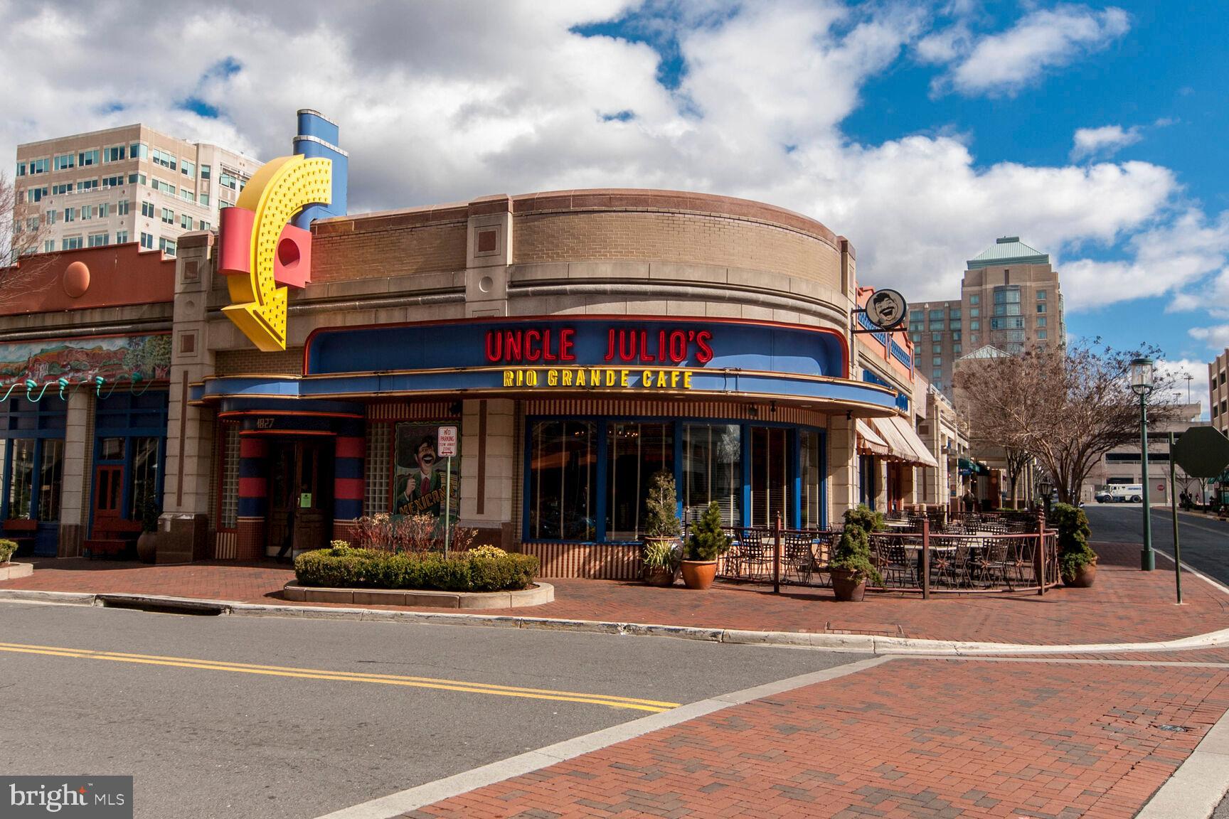 1407 Northgate Square, Unit 7/2C Reston, VA 20190 - Photo 24 of 47 Community