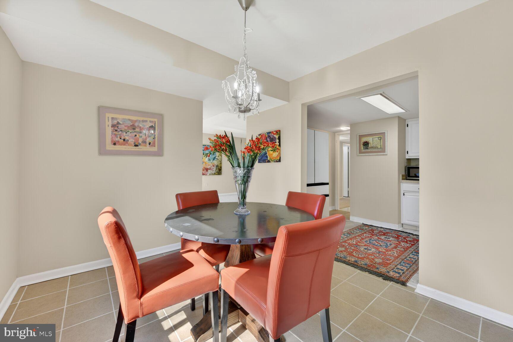1407 Northgate Square, Unit 7/2C Reston, VA 20190 - Photo 8 of 47 Dining Room