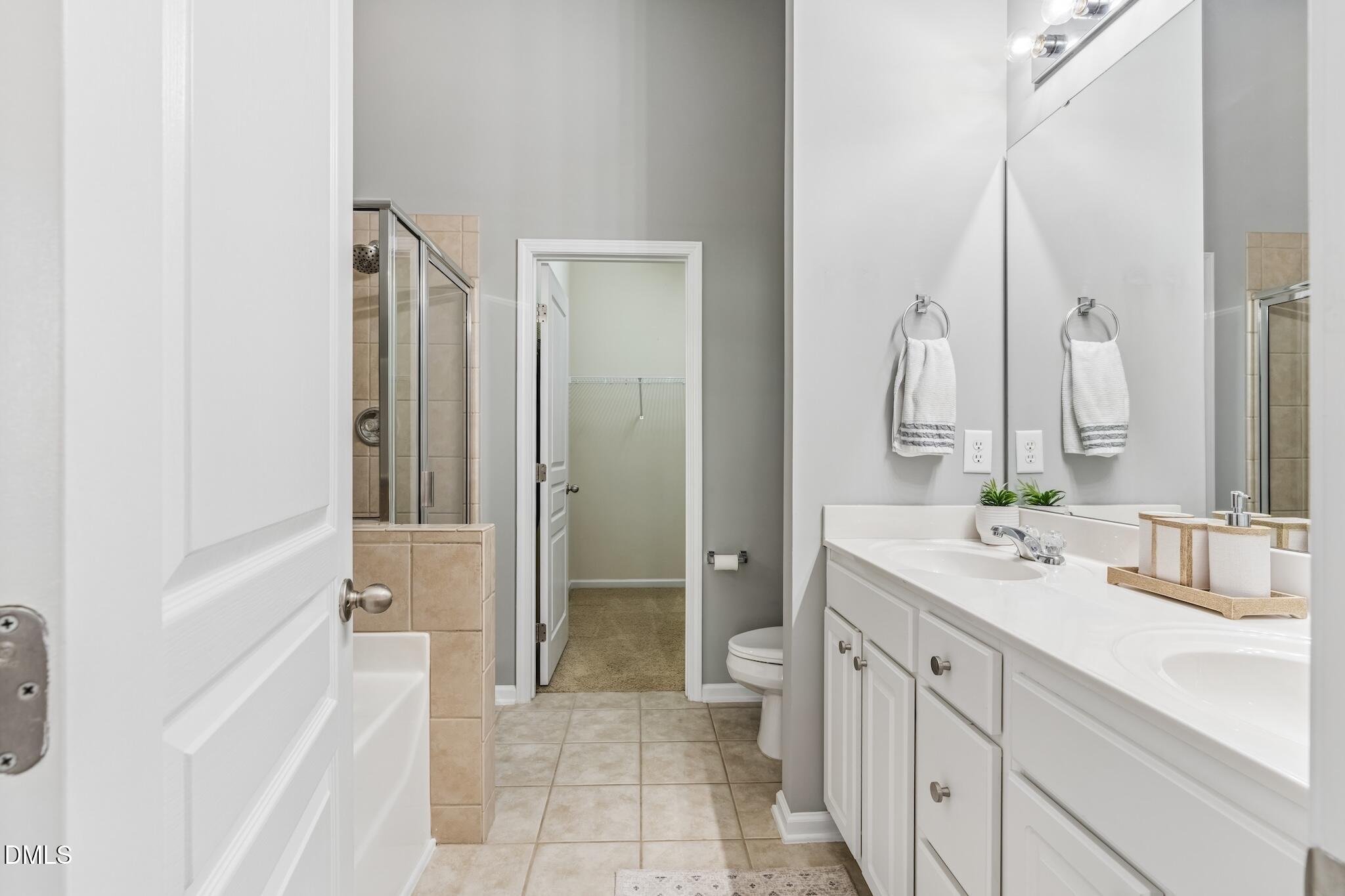 4608 Kings Garden Road Raleigh, NC 27612 - Photo 19 of 36 DSC09622
