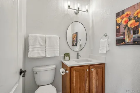 $600,000 | 7178 South Versailles Street, Aurora, CO 80016