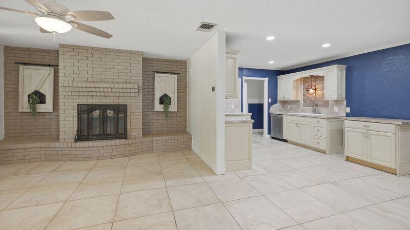 3516 52nd Street Lubbock, TX 79413 - Photo 3 of 52 IMG_0425
