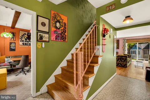 $530,000 | 5730 Thomas Edison Court, Alexandria, VA 22310