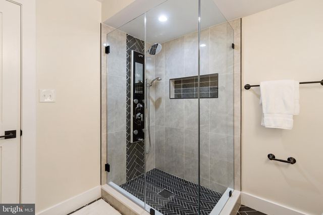 $624,900 | 213 Bates Street Northwest, Unit 1, Washington, DC 20001