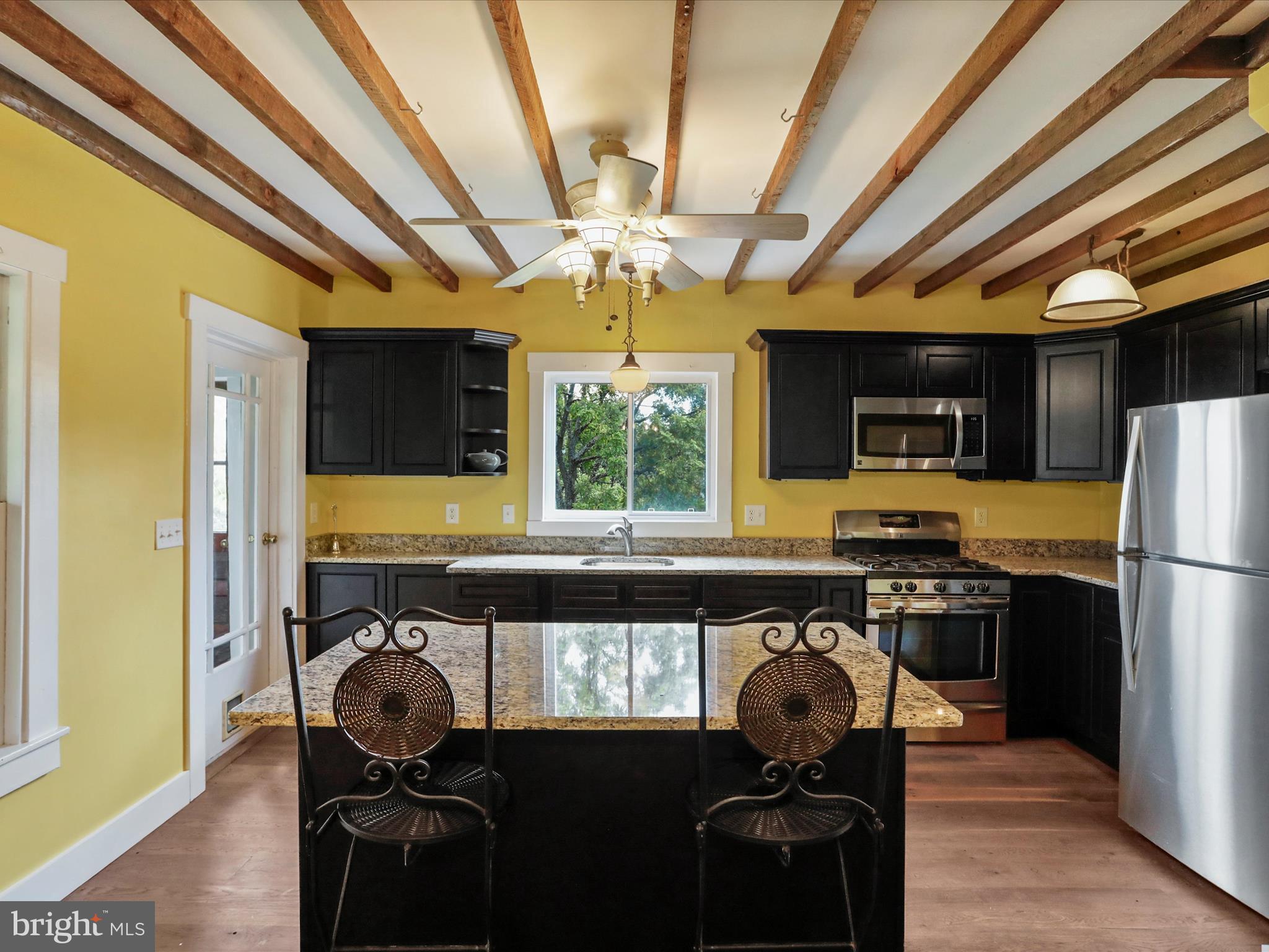 13108 Green Ridge Road Northeast Flintstone, MD 21530 - Photo 21 of 68 Island Breakfast Bar!