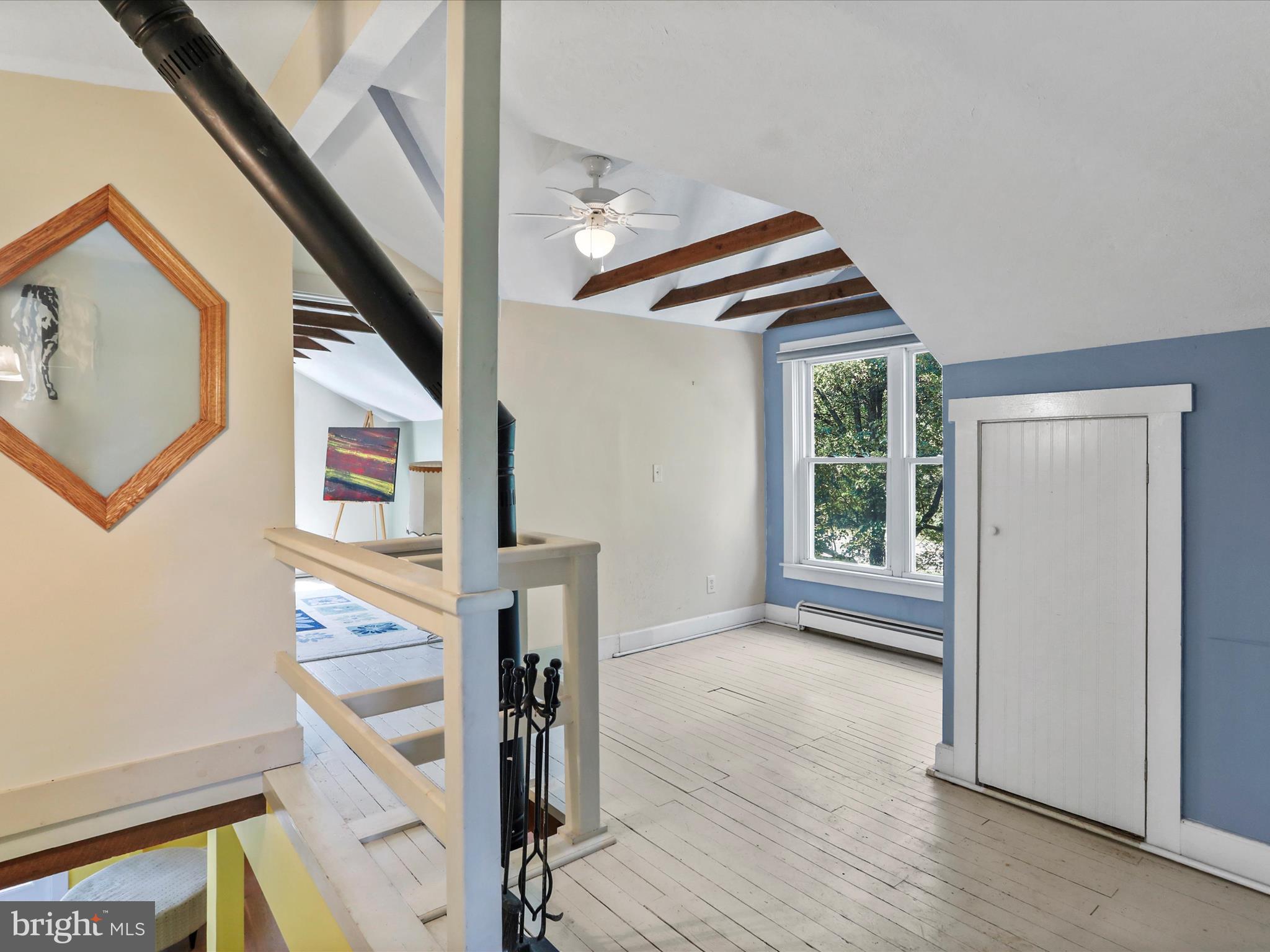 13108 Green Ridge Road Northeast Flintstone, MD 21530 - Photo 25 of 68 Center Sitting Rm/Home Office Area