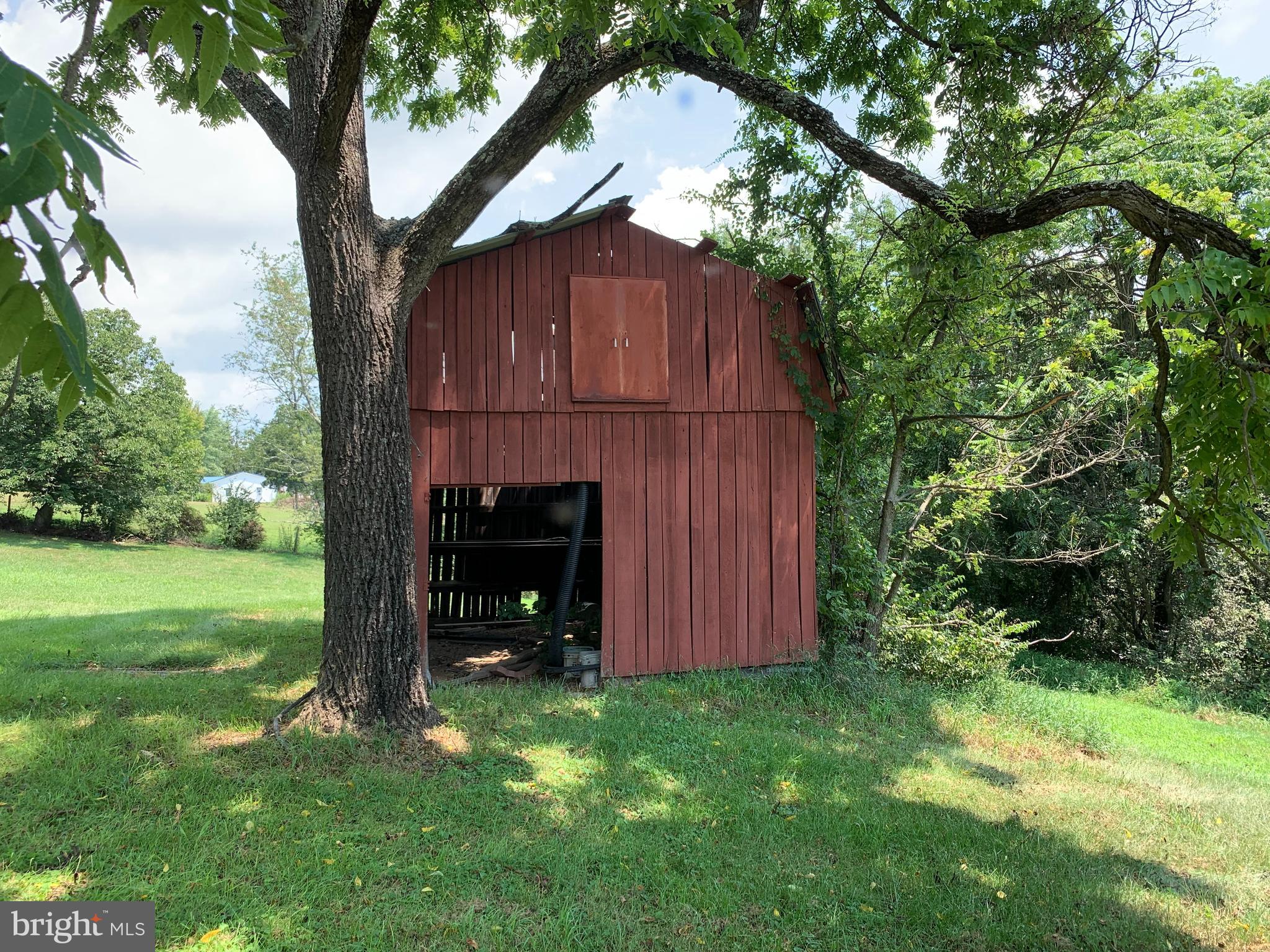 13108 Green Ridge Road Northeast Flintstone, MD 21530 - Photo 57 of 68 Barn