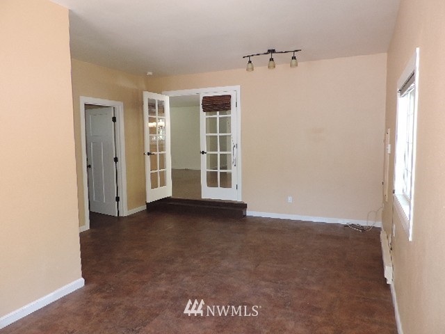 7875 Southeast Sedgwick Road Port Orchard, WA 98366 - Photo 12 of 25