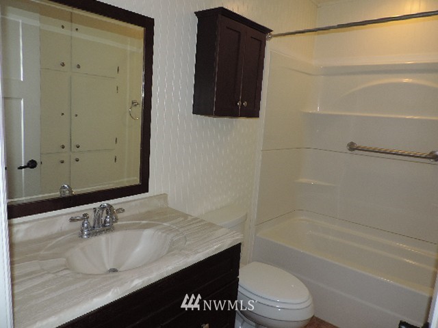 7875 Southeast Sedgwick Road Port Orchard, WA 98366 - Photo 24 of 25