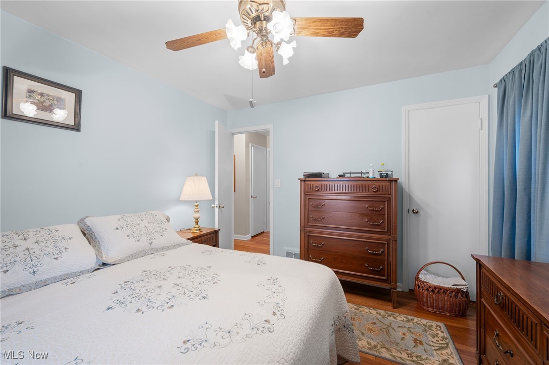 29950 Elgin Road Wickliffe, OH 44092 - Photo 15 of 40 First Floor!