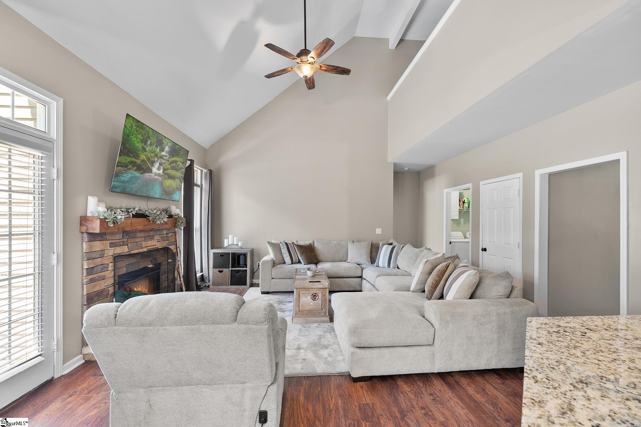 302 Crossvine Way Simpsonville, SC 29680 - Photo 6 of 44