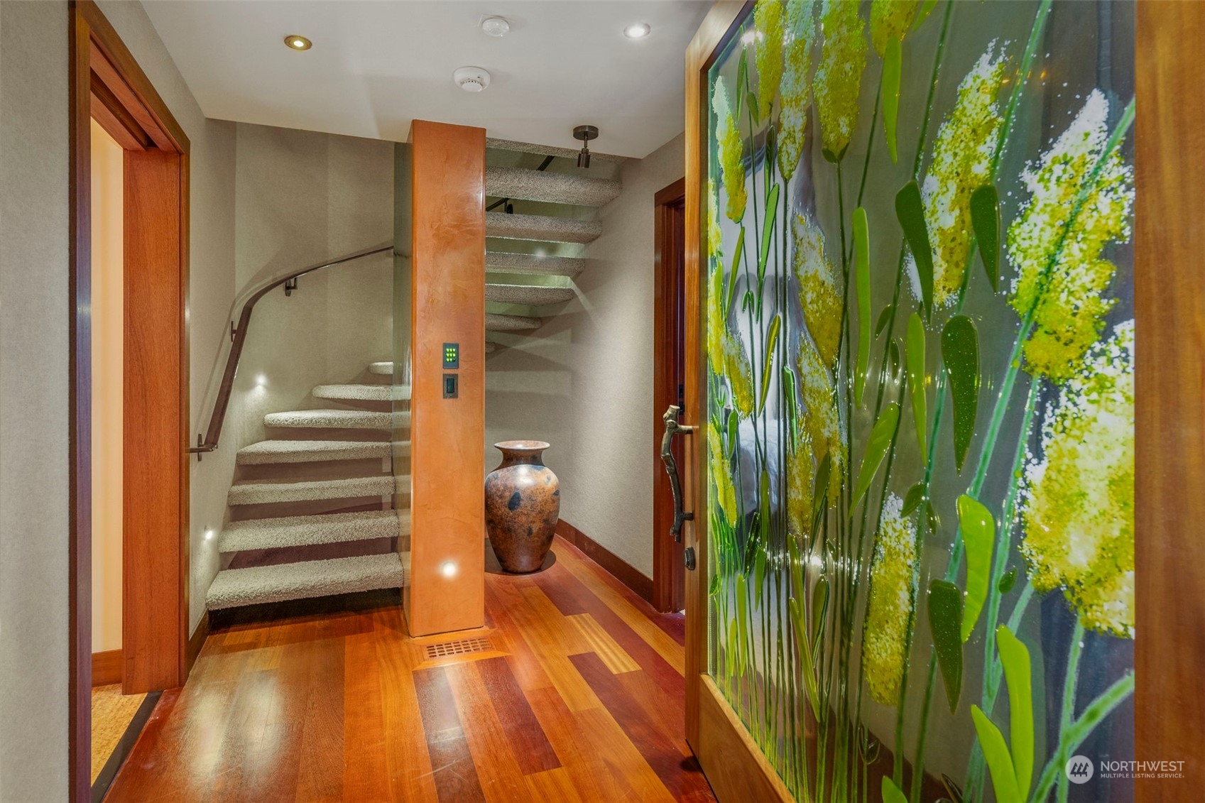 537 Jackson Street Port Townsend, WA 98368 - Photo 22 of 39 a view of entryway with wooden floor