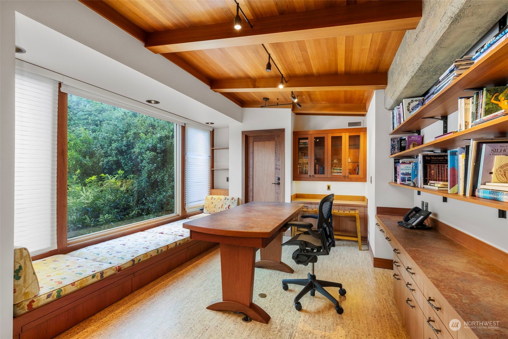 537 Jackson Street Port Townsend, WA 98368 - Photo 27 of 39 a room with furniture pool table and windows