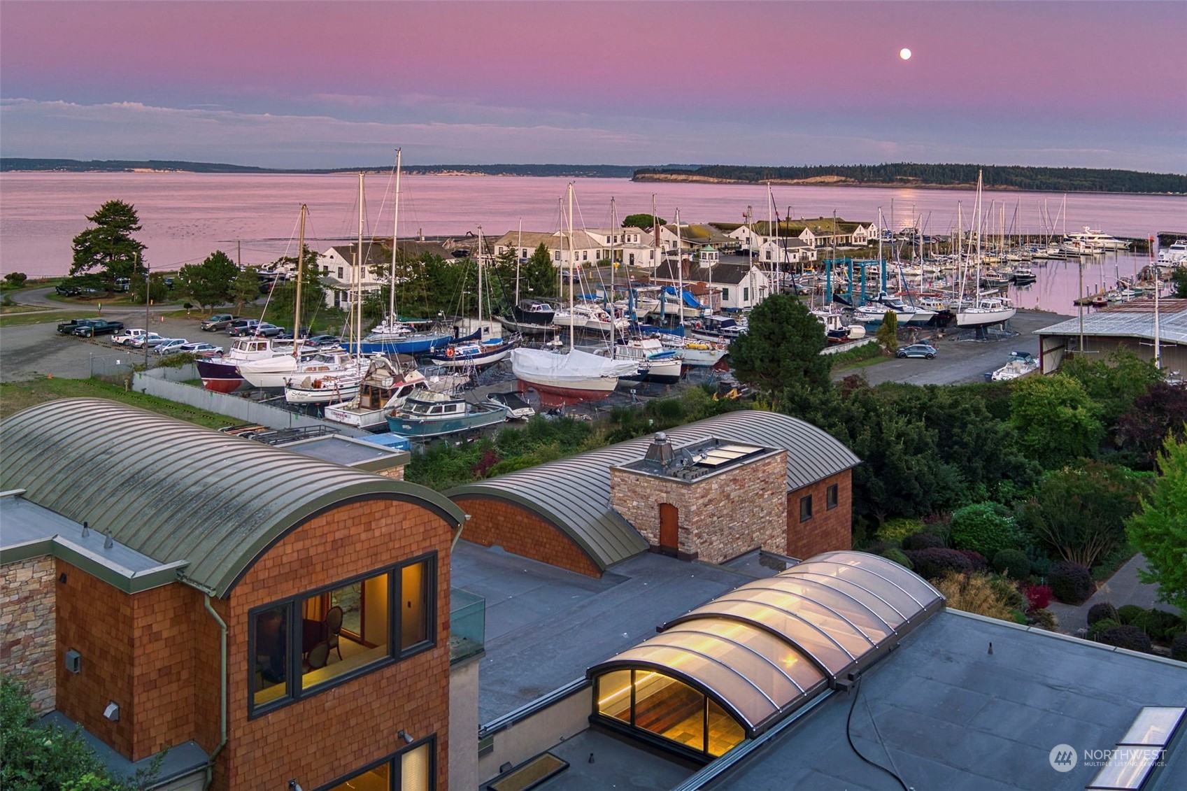 537 Jackson Street Port Townsend, WA 98368 - Photo 38 of 39 a view of a city