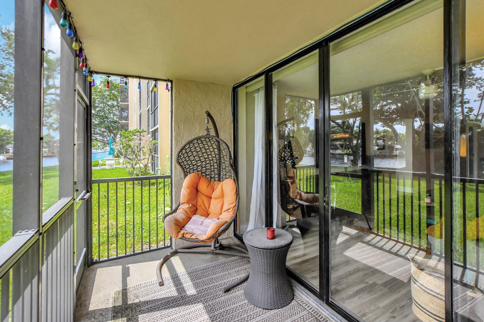 14 Royal Palm Way, Unit 102 Boca Raton, FL 33432 - Photo 31 of 39 31-web-or-mls-DSC_1046