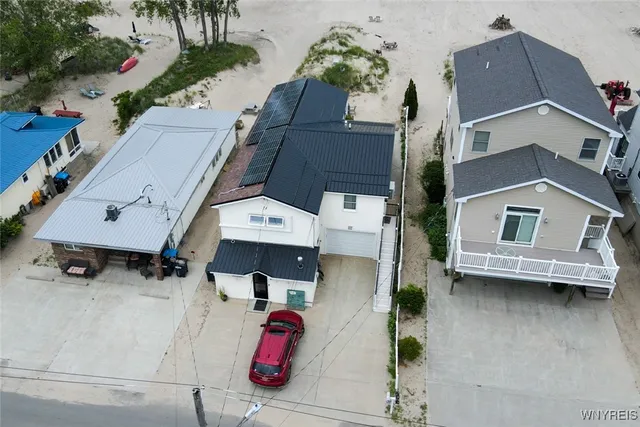 $964,000 | 982 South Shore Drive, Hanover, NY 14081