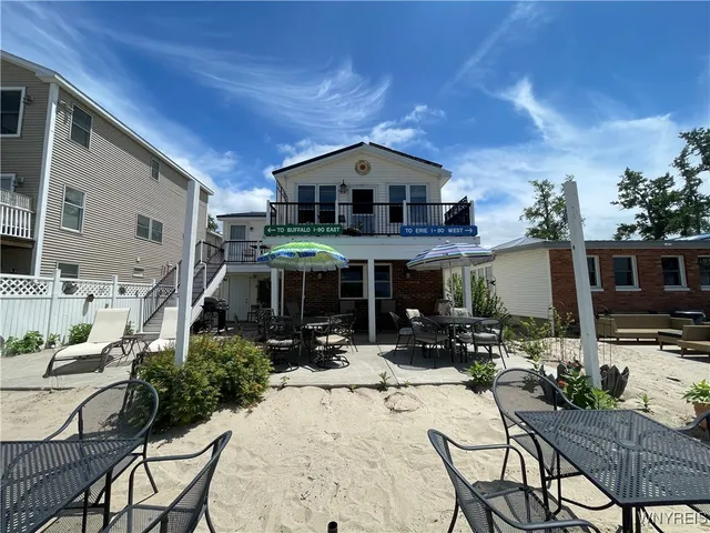 $964,000 | 982 South Shore Drive, Hanover, NY 14081